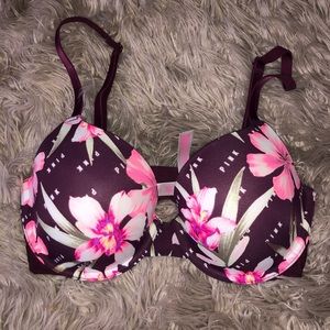 Victoria’s Secret PINK Lightly Lined 34D NWOT